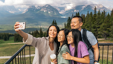 See and explore Lake Louise hassle-free!